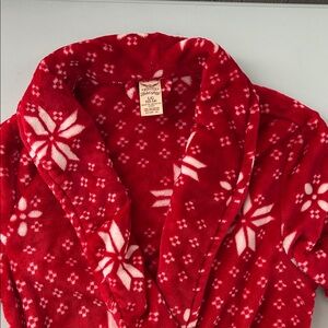 Faded Glory Red and White Patterned Robe